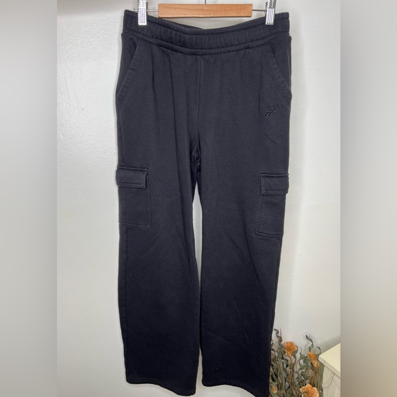 Reebok Cargo Sweatpants - Picture 1 of 9